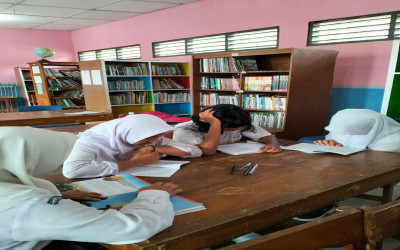 GIAT LETERASI SMP NEGERI 4 PENGASIH DONGKRAK SEMANGAT BELAJAR